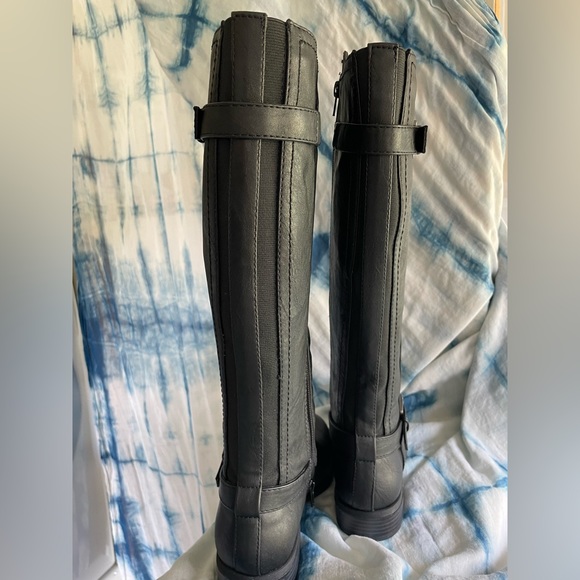 Brand New! G by Guess- Hyde boots - Picture 6 of 12